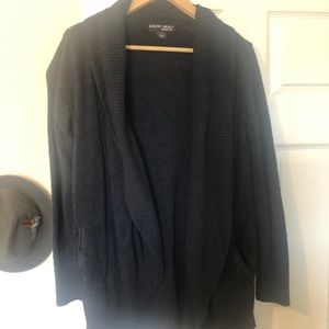 Barefoot Dreams mid length cardigan